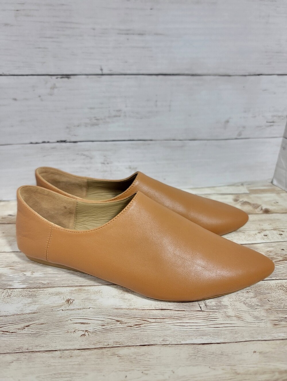 Beatrice Valenzuela NIB Babouche Flats In Tobacco